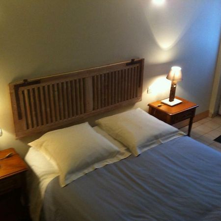 Bed and Breakfast La Ferme Des Vignes Hotot-en-Auge Exterior foto